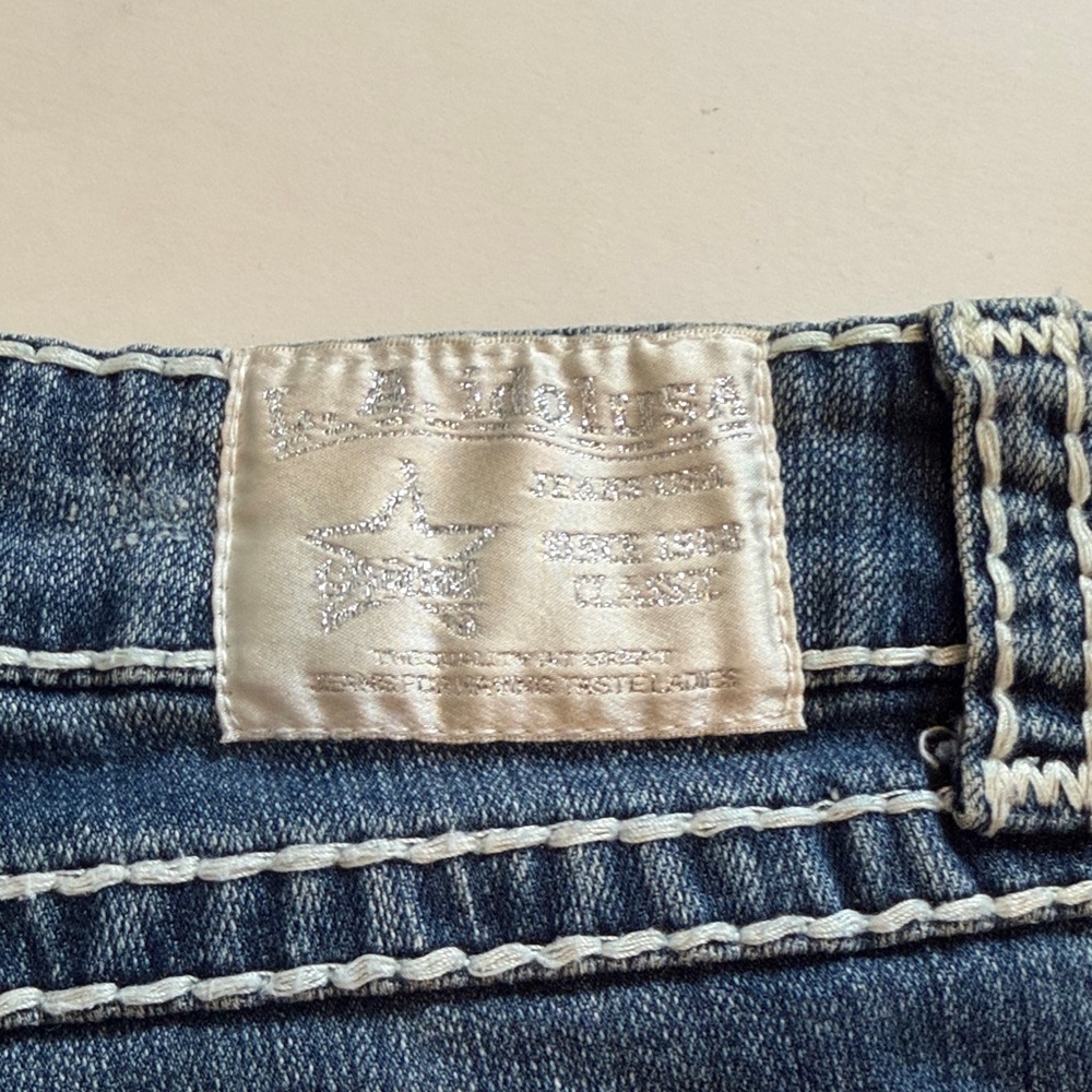 Dark Wash Distressed Women’s Jeans - Navy Blue - Picture 14 of 14